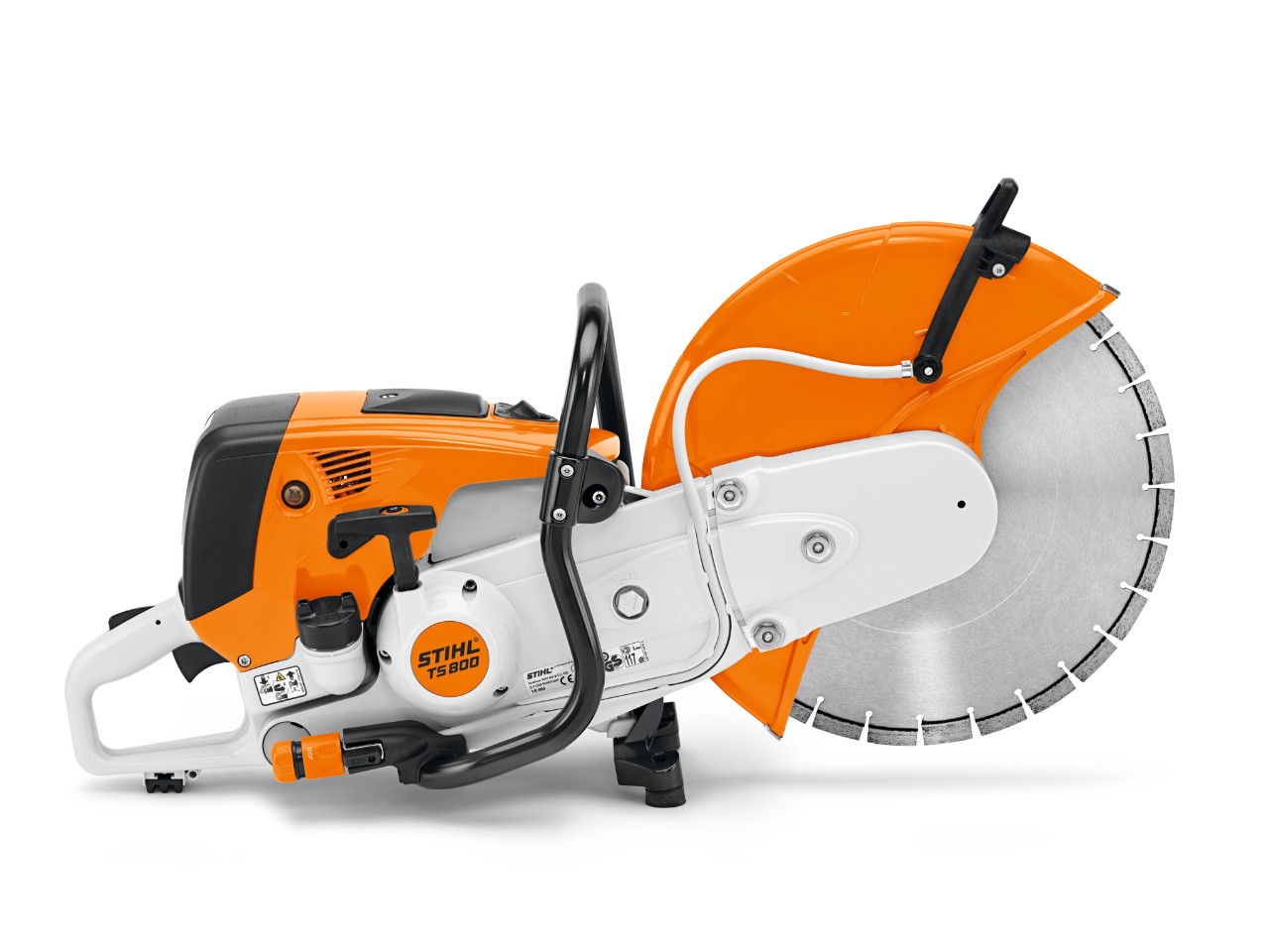 Cortador de disco TS 800 STIHL com fundo branco