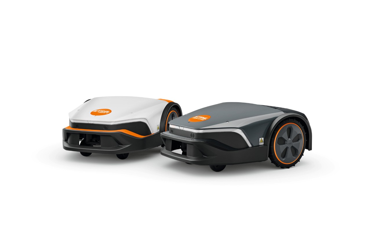 STIHL iMOW® e STIHL iMOW® EVO em fundo branco