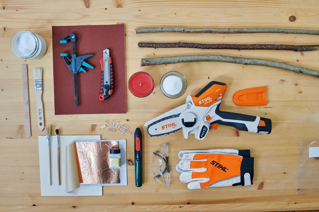 Centro de mesa de Natal DIY: materiais e equipamento necessários