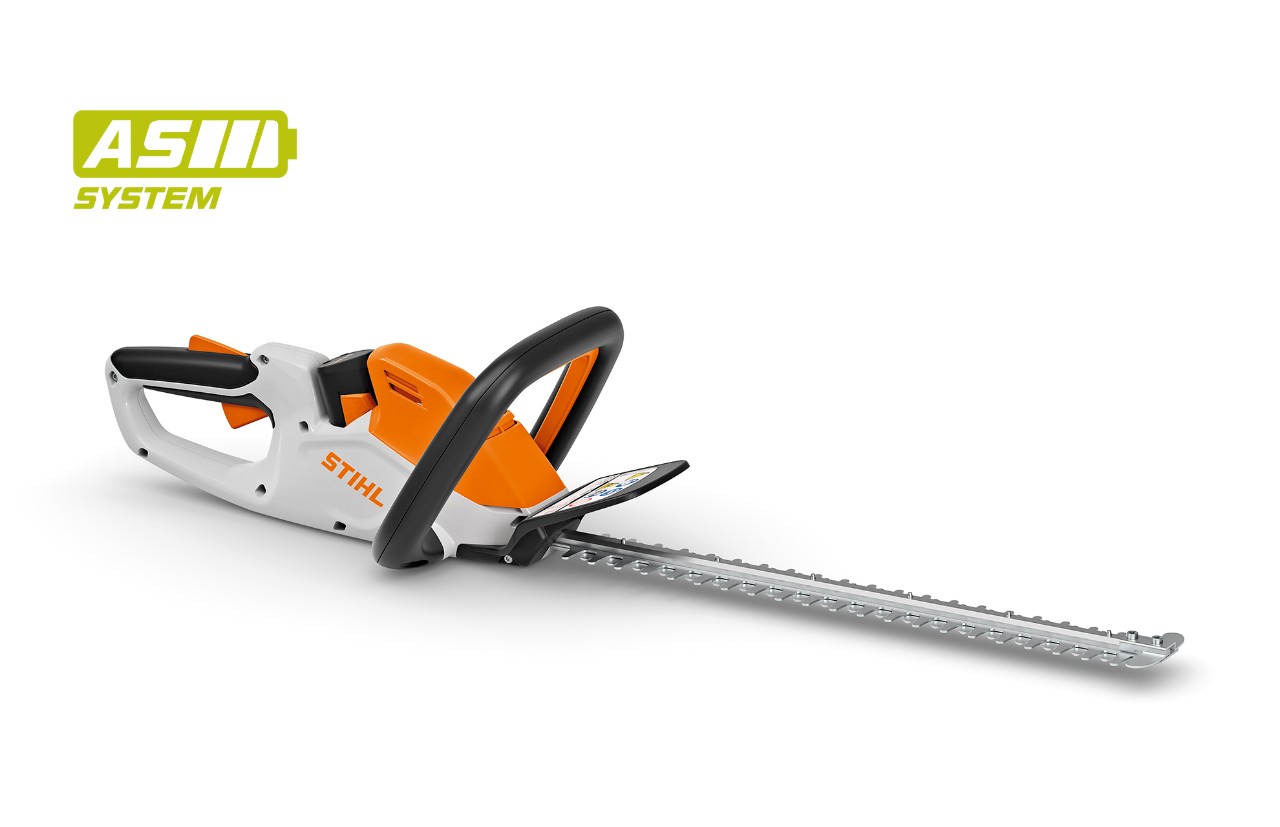 Imagem de produto de uma tesoura podadora de sebes a bateria STIHL HSA 30, ícone de bateria em cima à esquerda para o sistema STIHL AS