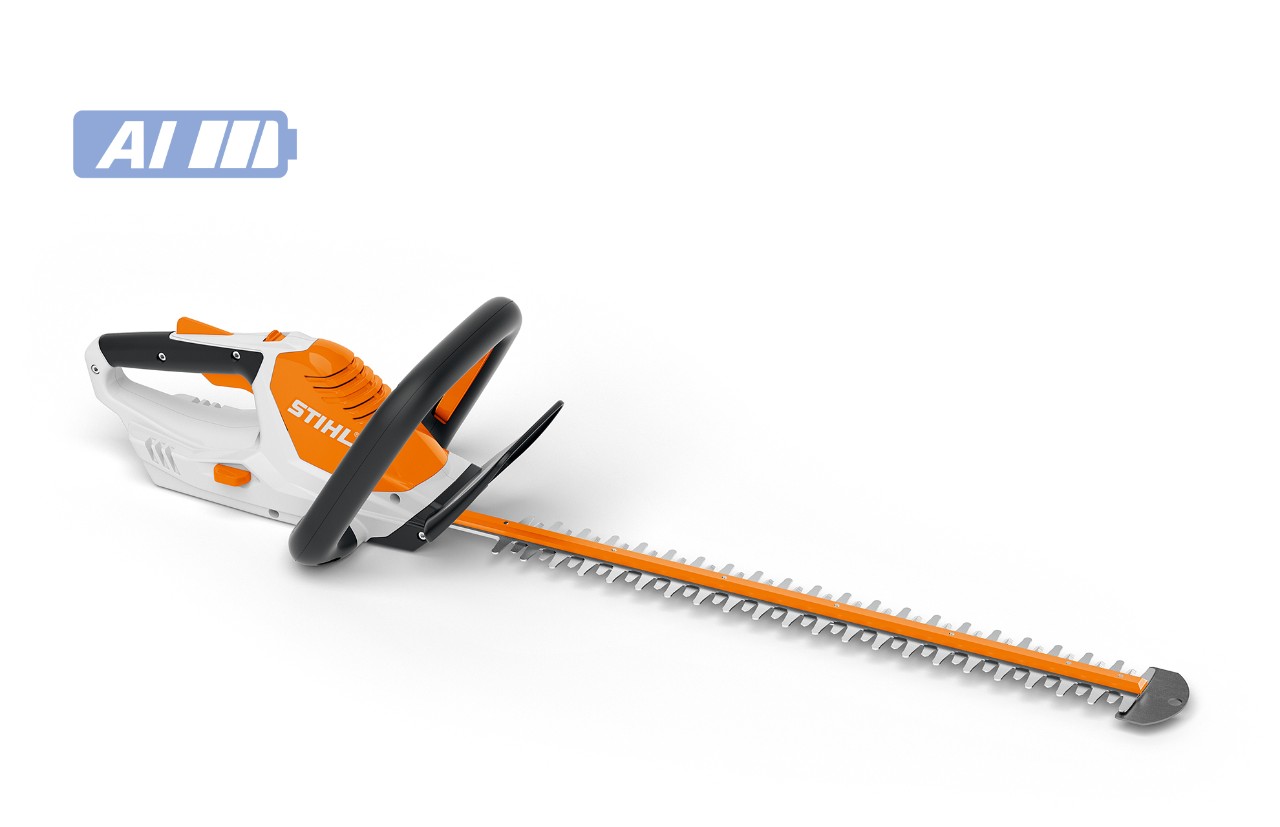 Imagem de produto de uma tesoura podadora de sebes a bateria STIHL HSA 45, ícone de bateria em cima à esquerda para a linha STIHL AI